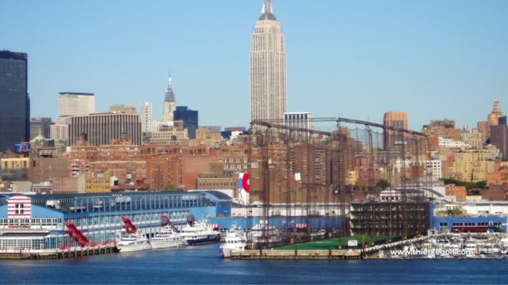 Sân golf Chelsea Piers ở New York.