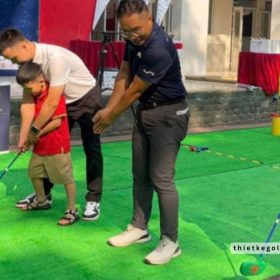 Golf trong trường học